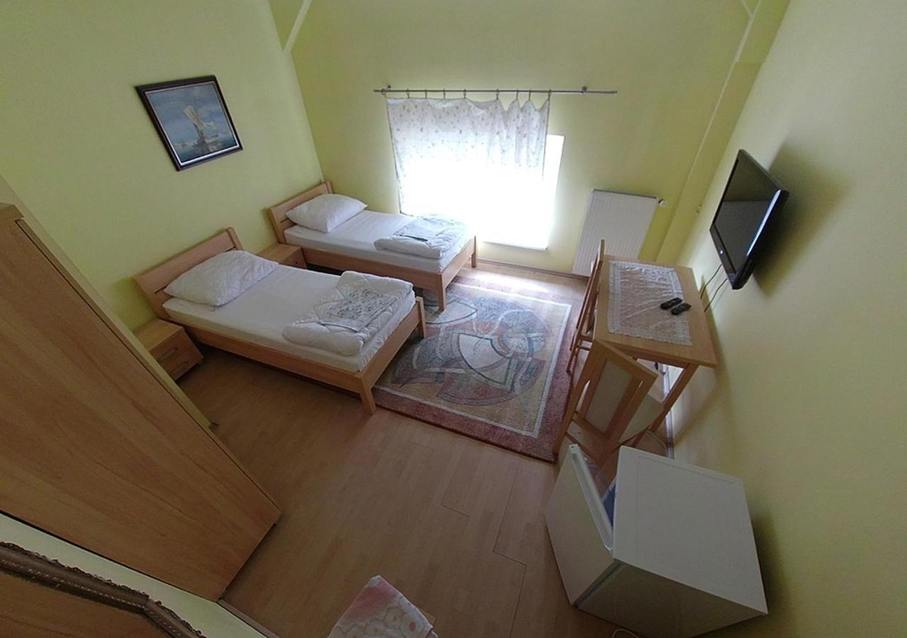 Hostel "Na Bocianowie" Bydgoszcz Eksteriør bilde